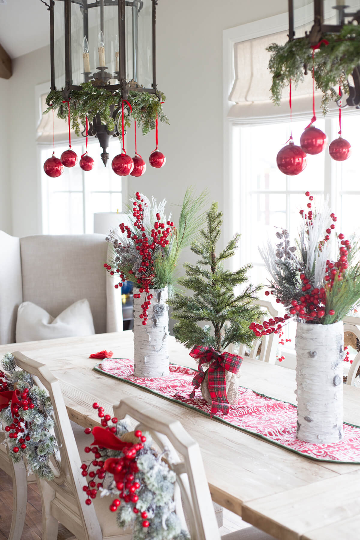 40 Best Red Christmas Decor Ideas and Designs for 2020