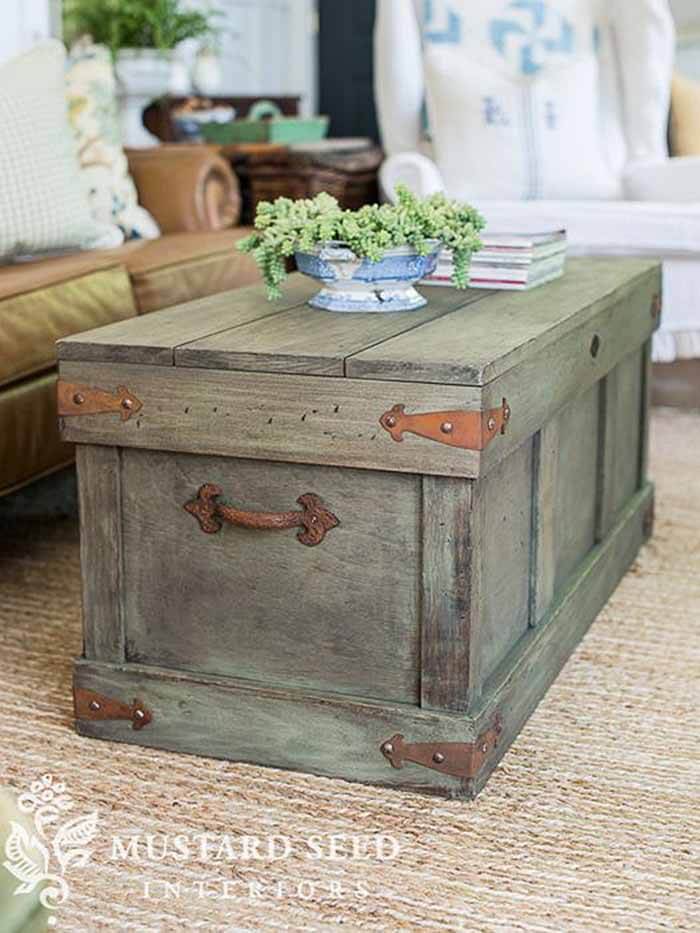 Perfectly Primitive Distressed Barnwood Trunk Table