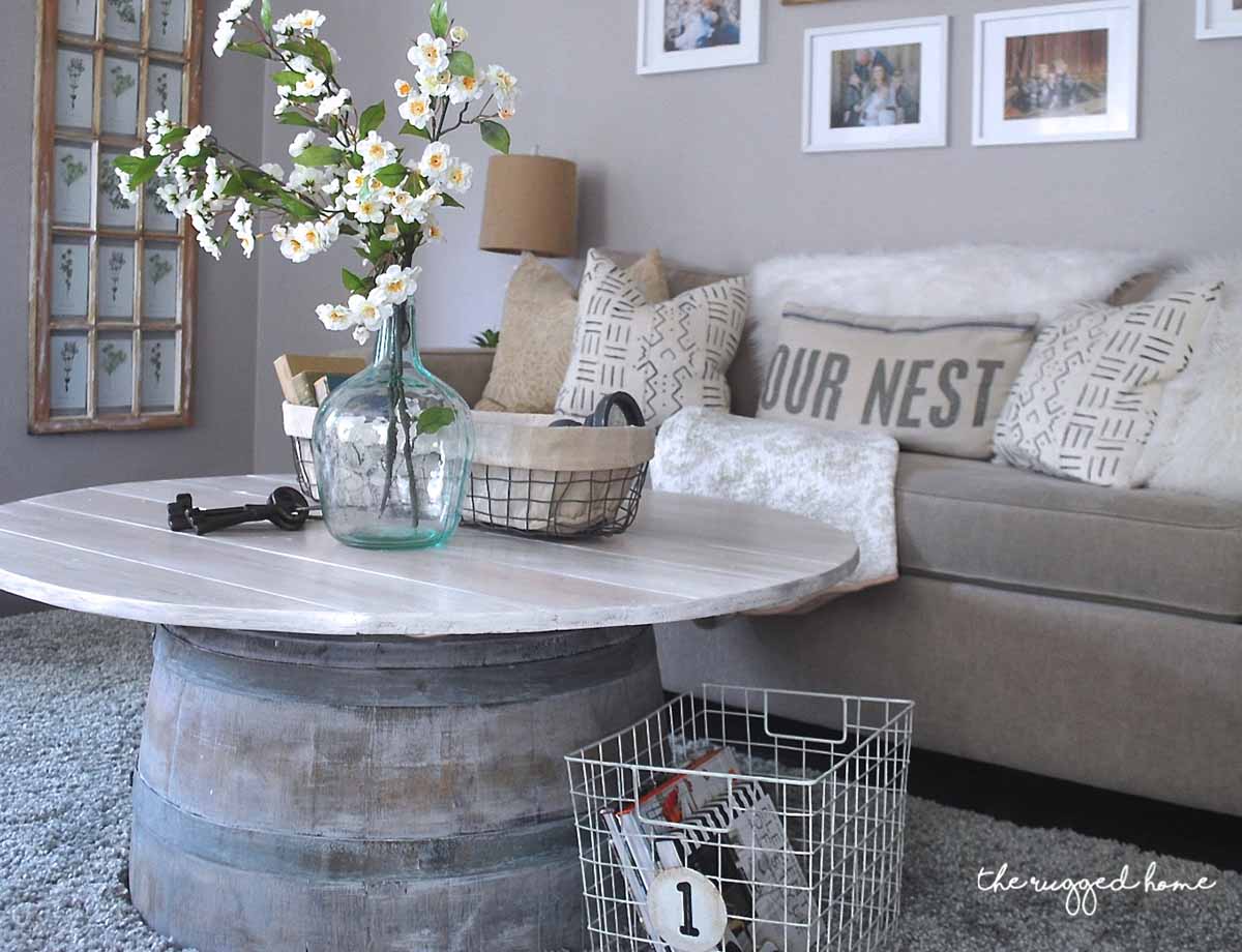 25 Best DIY Farmhouse Coffee Table Ideas and Designs for 2020