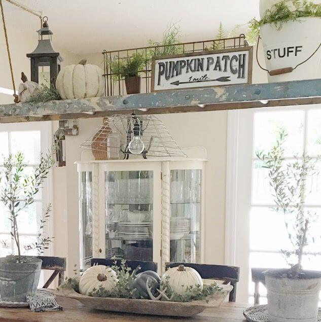 36 Best Repurposed Old Ladder Ideas And Designs For 2019