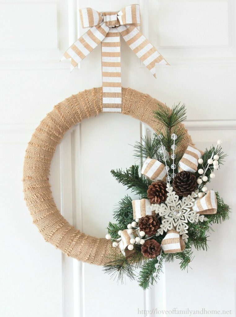 36 Best Christmas Wreath Ideas and Designs for 2021