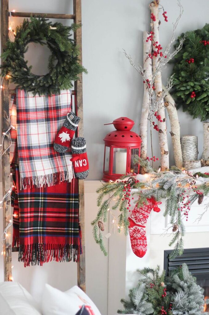 40+ Best Red Christmas Decor Ideas and Designs for 2022