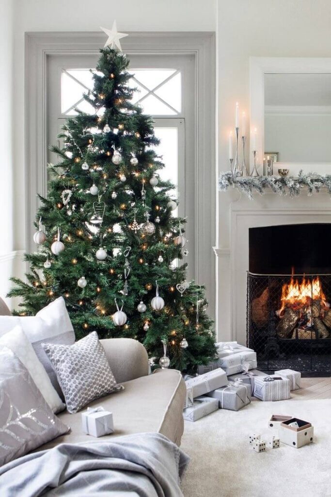 32 Best Christmas Living Room Decor Ideas and Designs for 2021