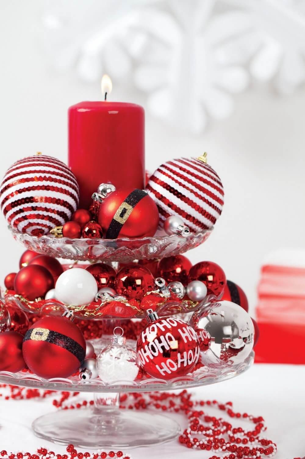 40+ Best Red Christmas Decor Ideas and Designs for 2020