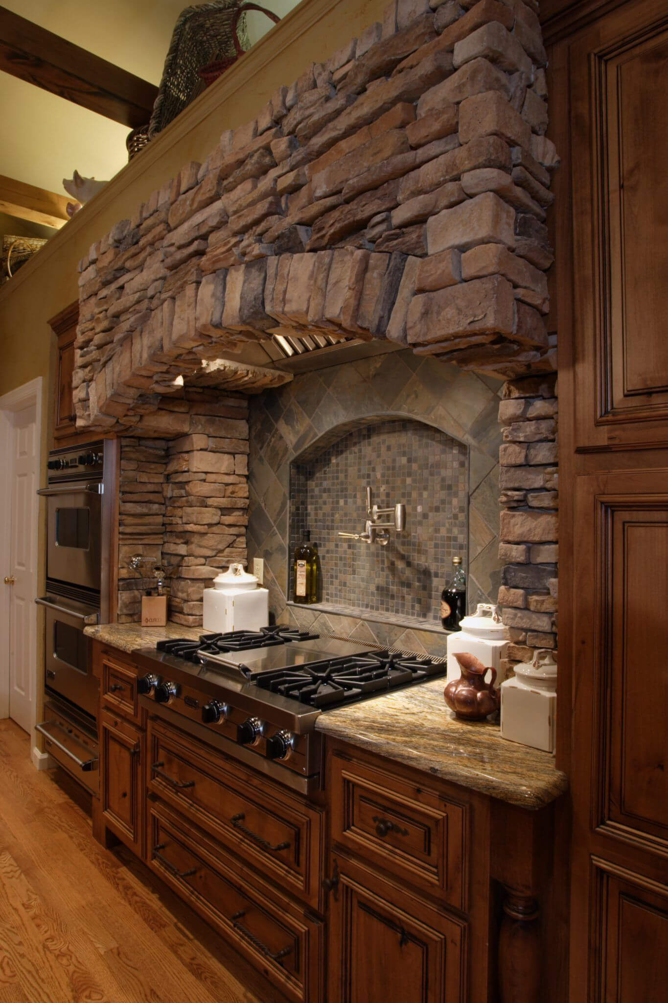 Classic Italian Brick Kitchen Arch