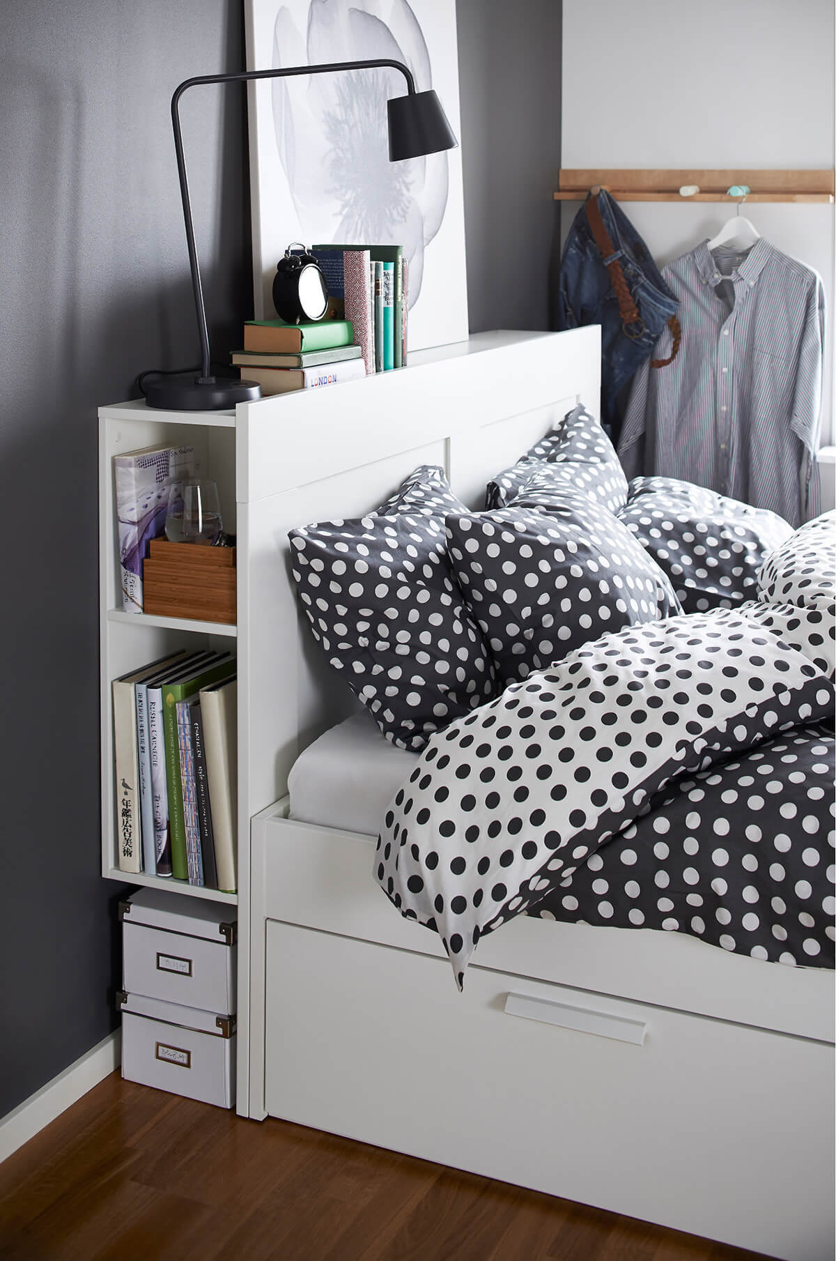 Bed Rest Bookshelf With Additional Box Storage