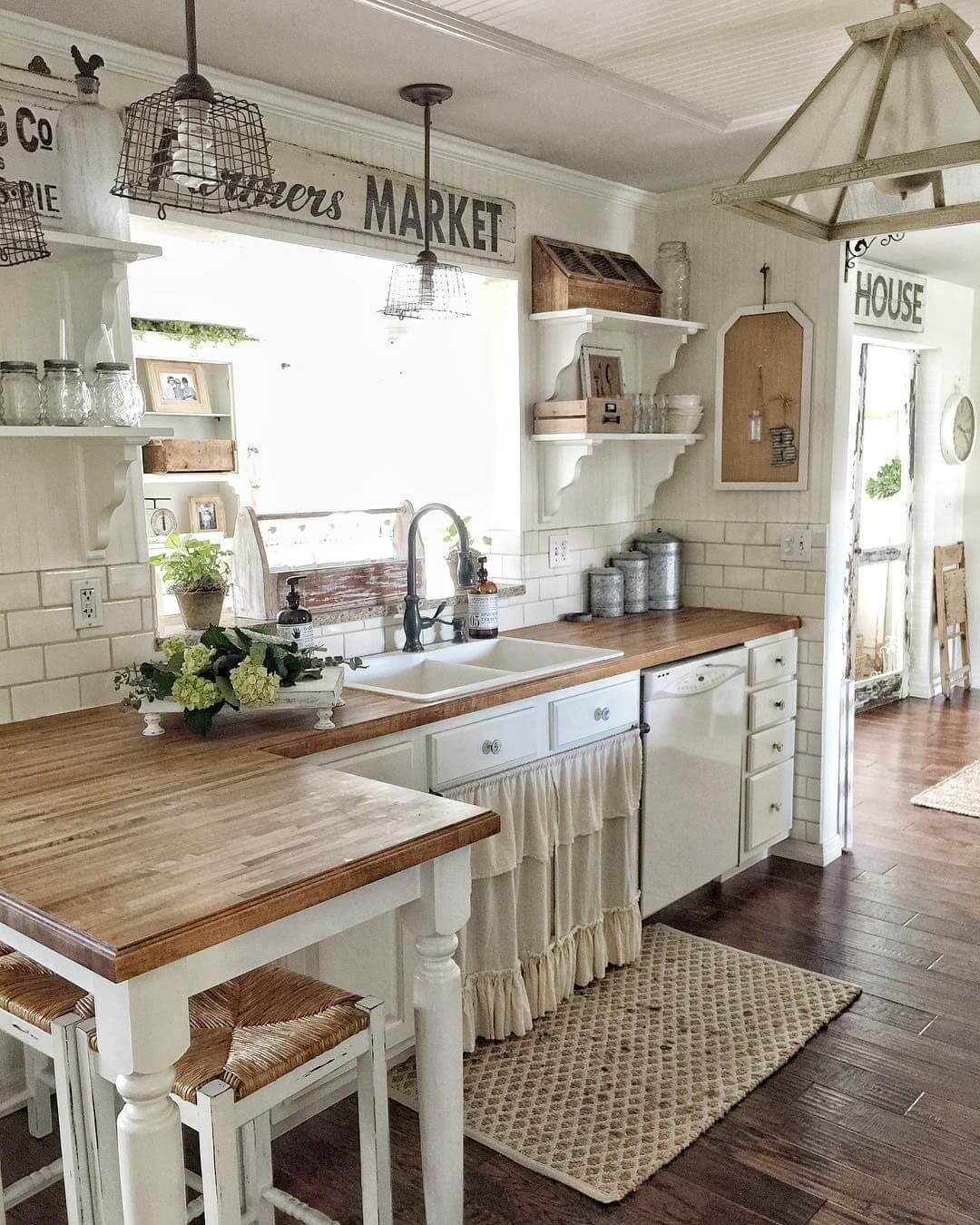 White Kitchen Cabinets Farmhouse Things In The Kitchen   01 Farmhouse Kitchen Cabinet Ideas Homebnc 