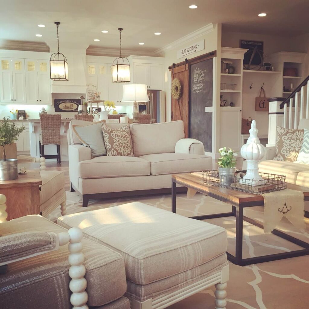 35 Best Farmhouse Interior Ideas And Designs For 2024