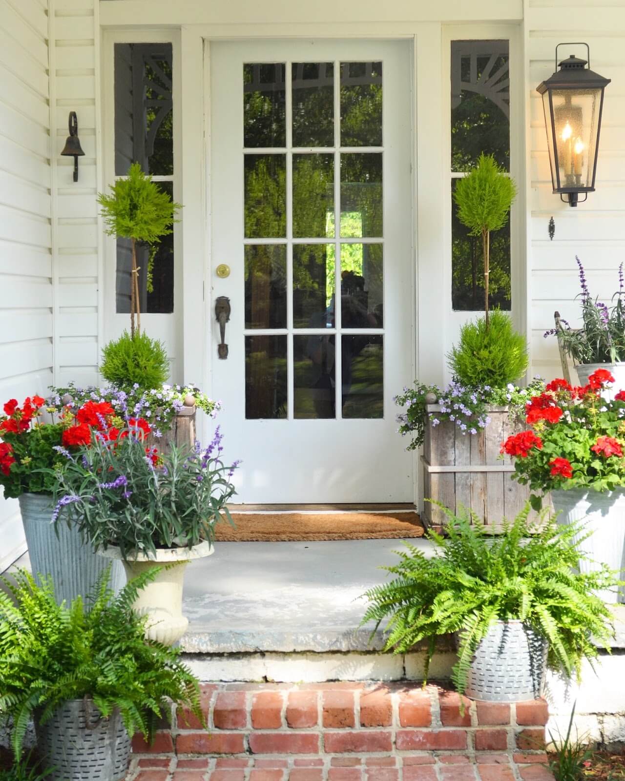 37-best-farmhouse-front-door-ideas-and-designs-for-2021