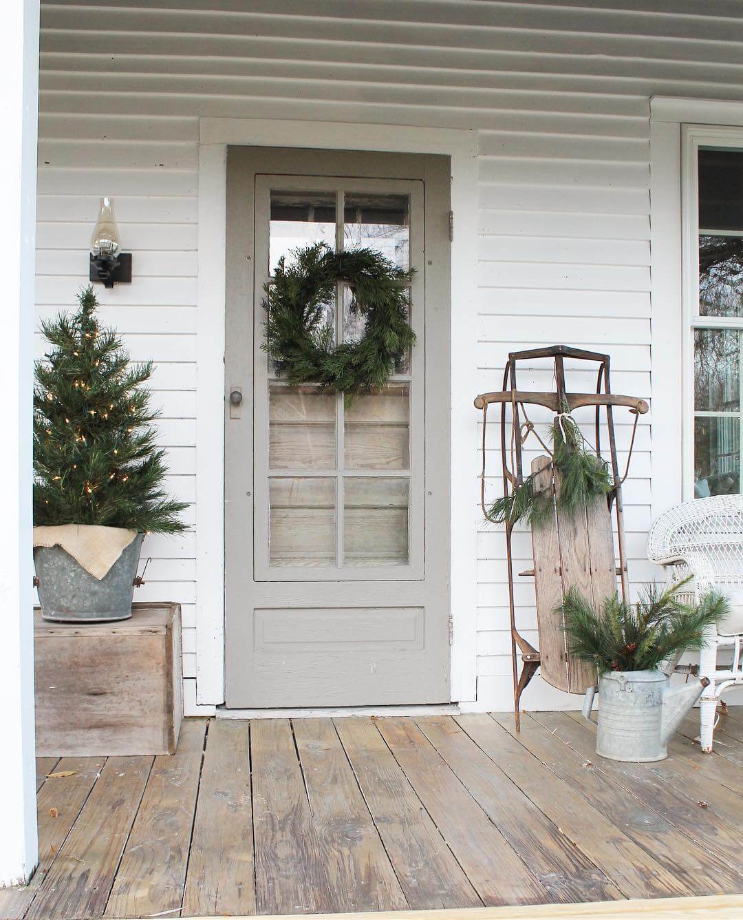 Cookies And Cream Farmhouse Front Door Ideas