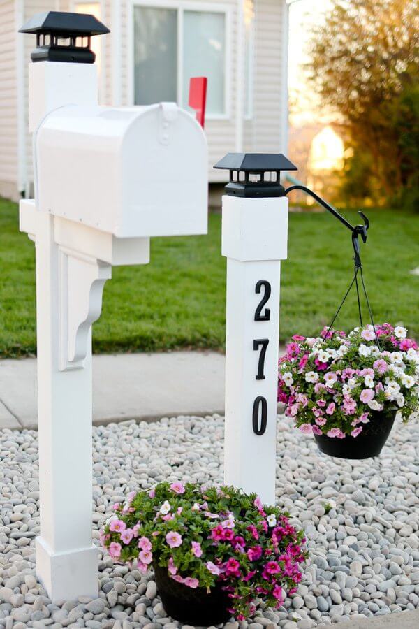 How to Pretty Up Your Mailbox