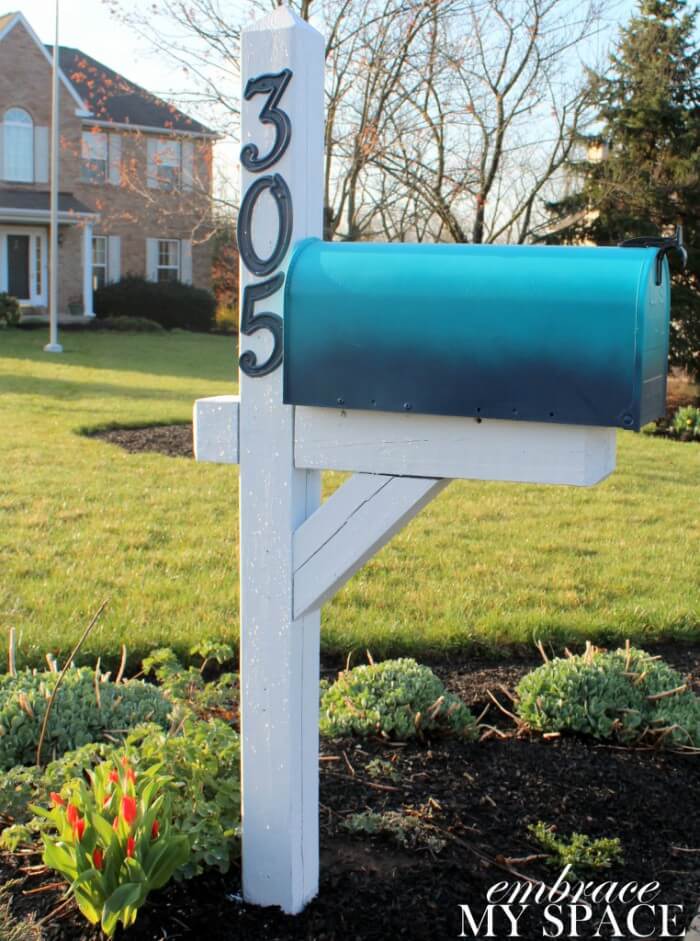 Eye-Catching Ombre Mailbox Ideas