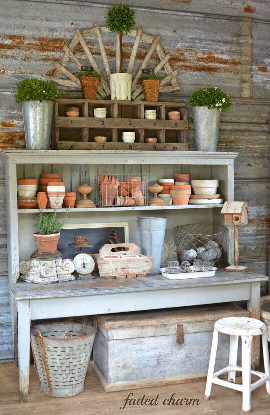 Floor to Ceiling Farmhouse Work Bench Décor