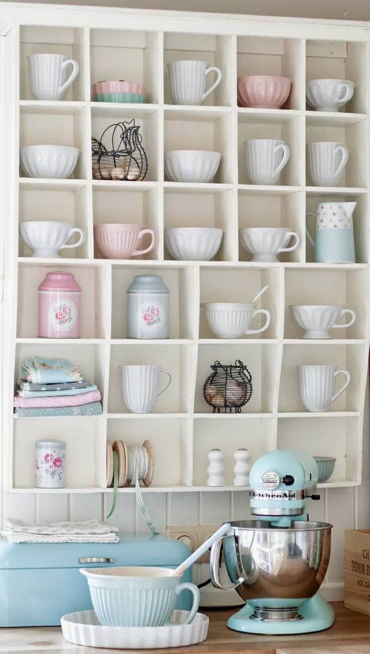 Shabby Chic Cubicle Mug Organizer