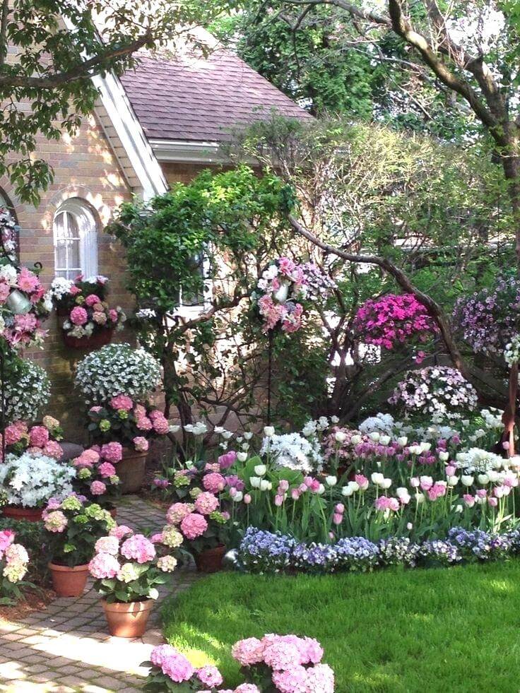 45 Best Cottage Style Garden Ideas And Designs For 2020