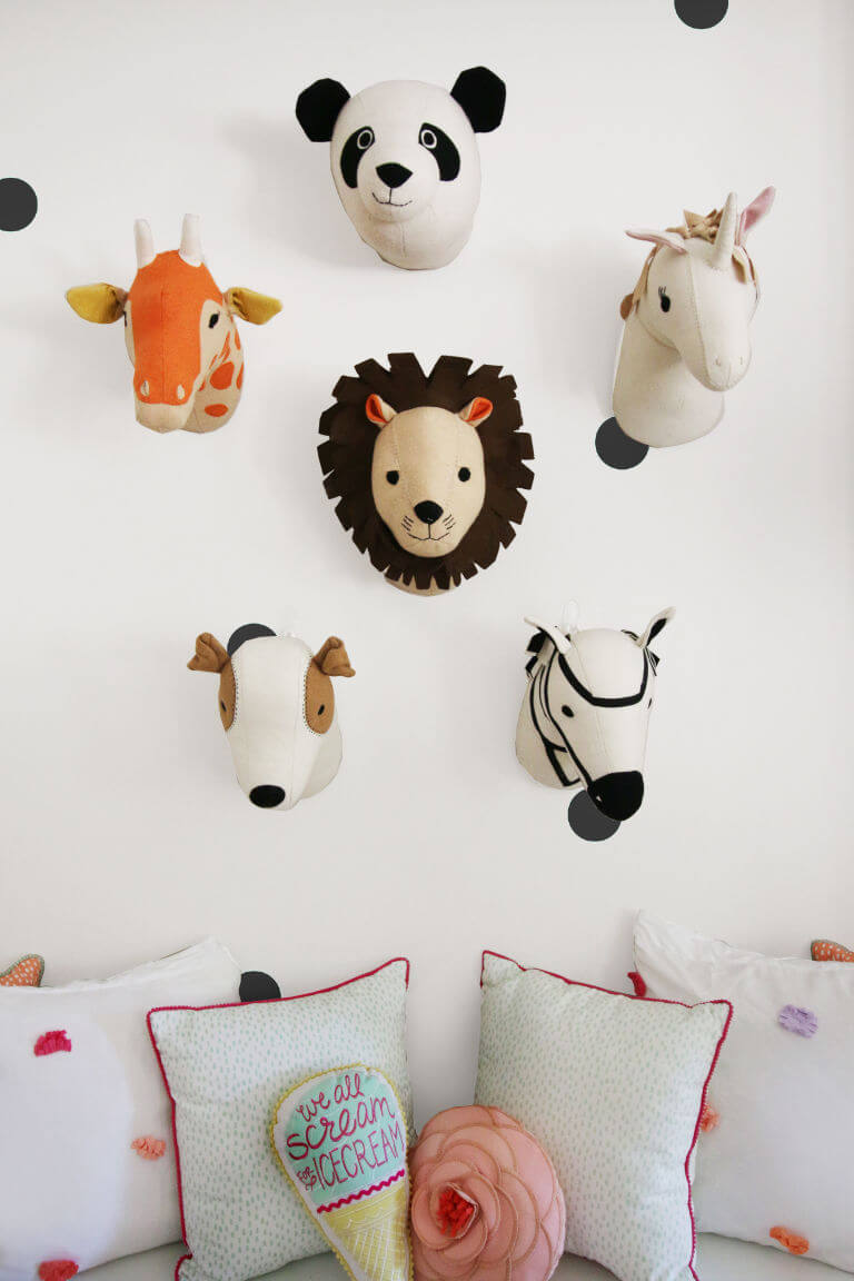 Friendly Animals as Wall Hangings