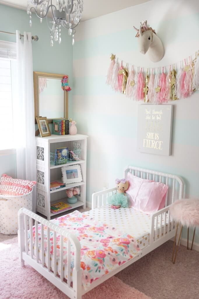 decorate kids room