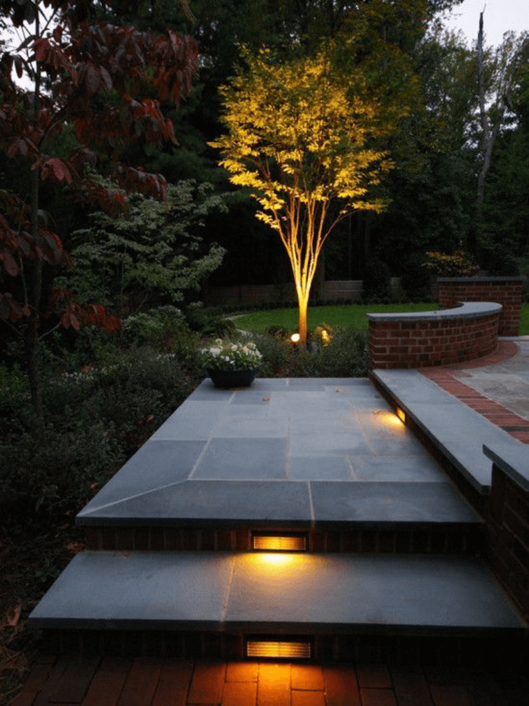 Landscape Lighting Ideas for Stairs