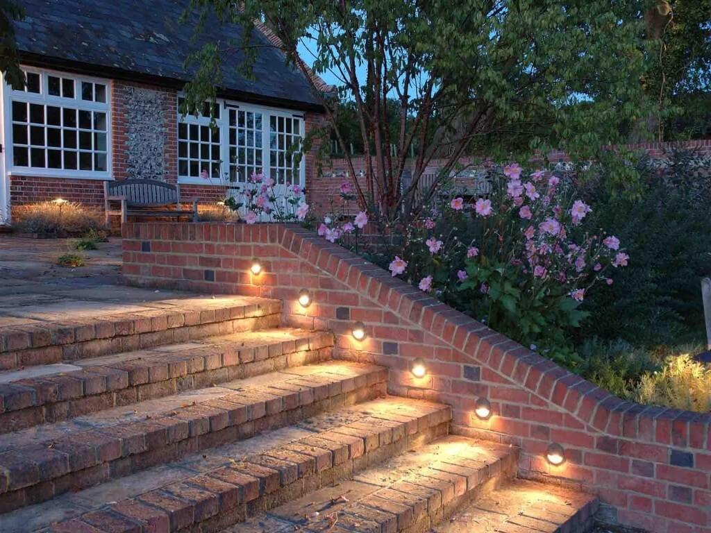 25+ Best Landscape Lighting Ideas and Designs for 2021