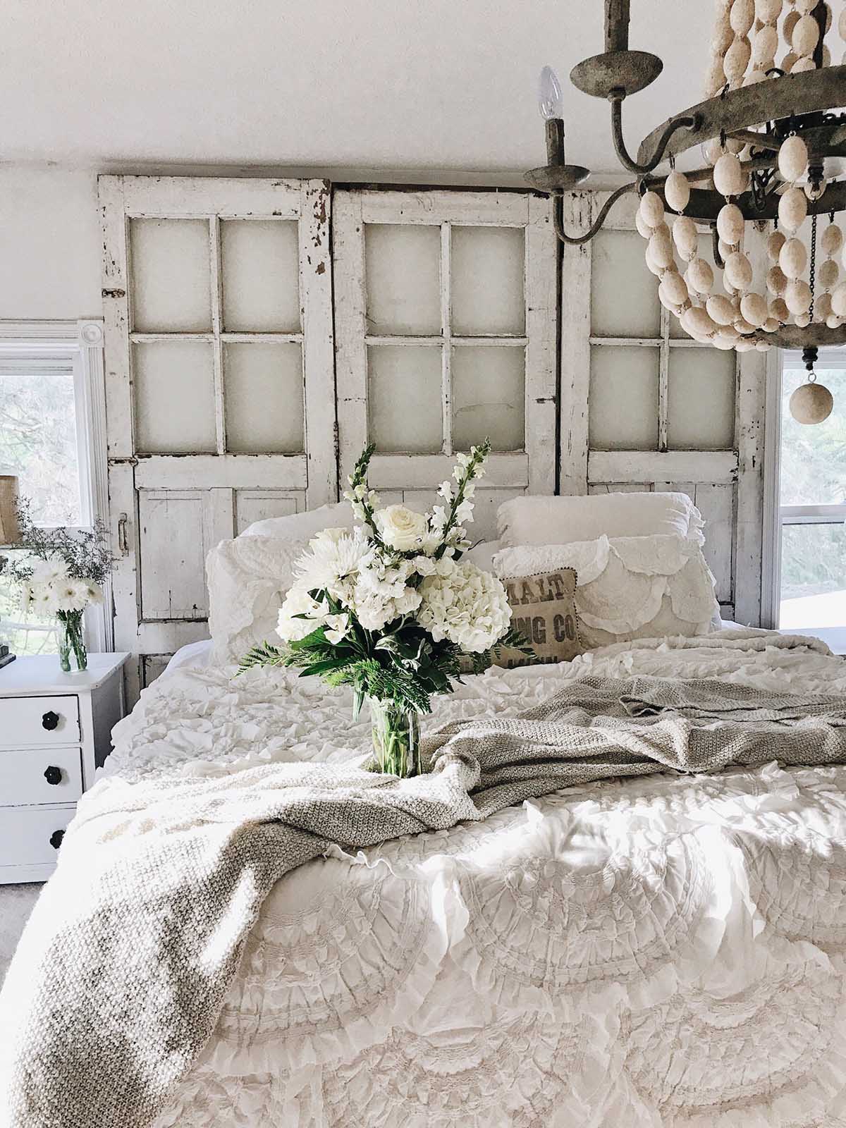 7 Rustic French Cottage Bedroom Ideas