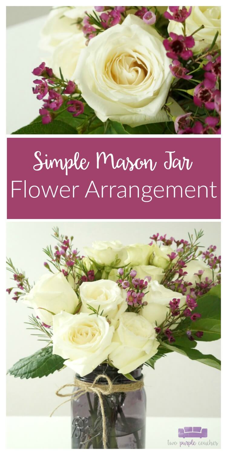 DIY Mason Jar blomsterarrangemang med blommande rosor