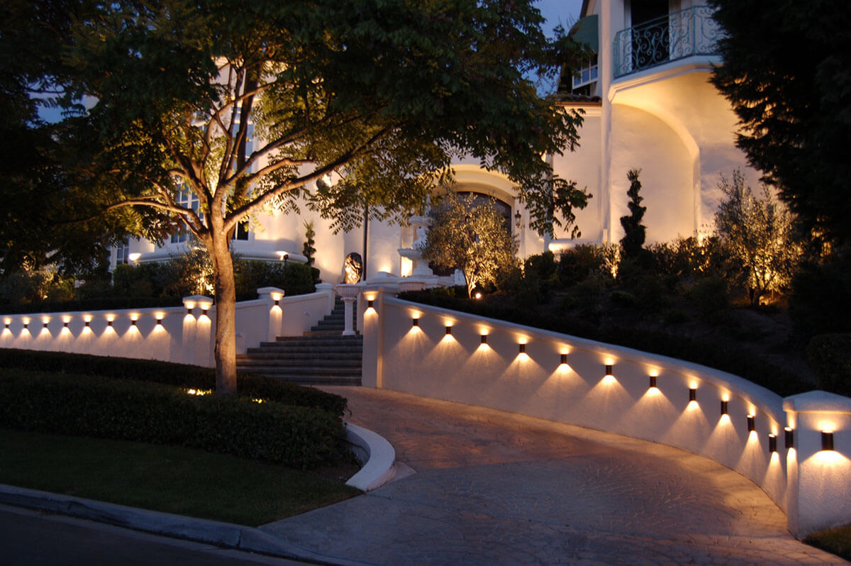 25+ Best Landscape Lighting Ideas and Designs for 2021