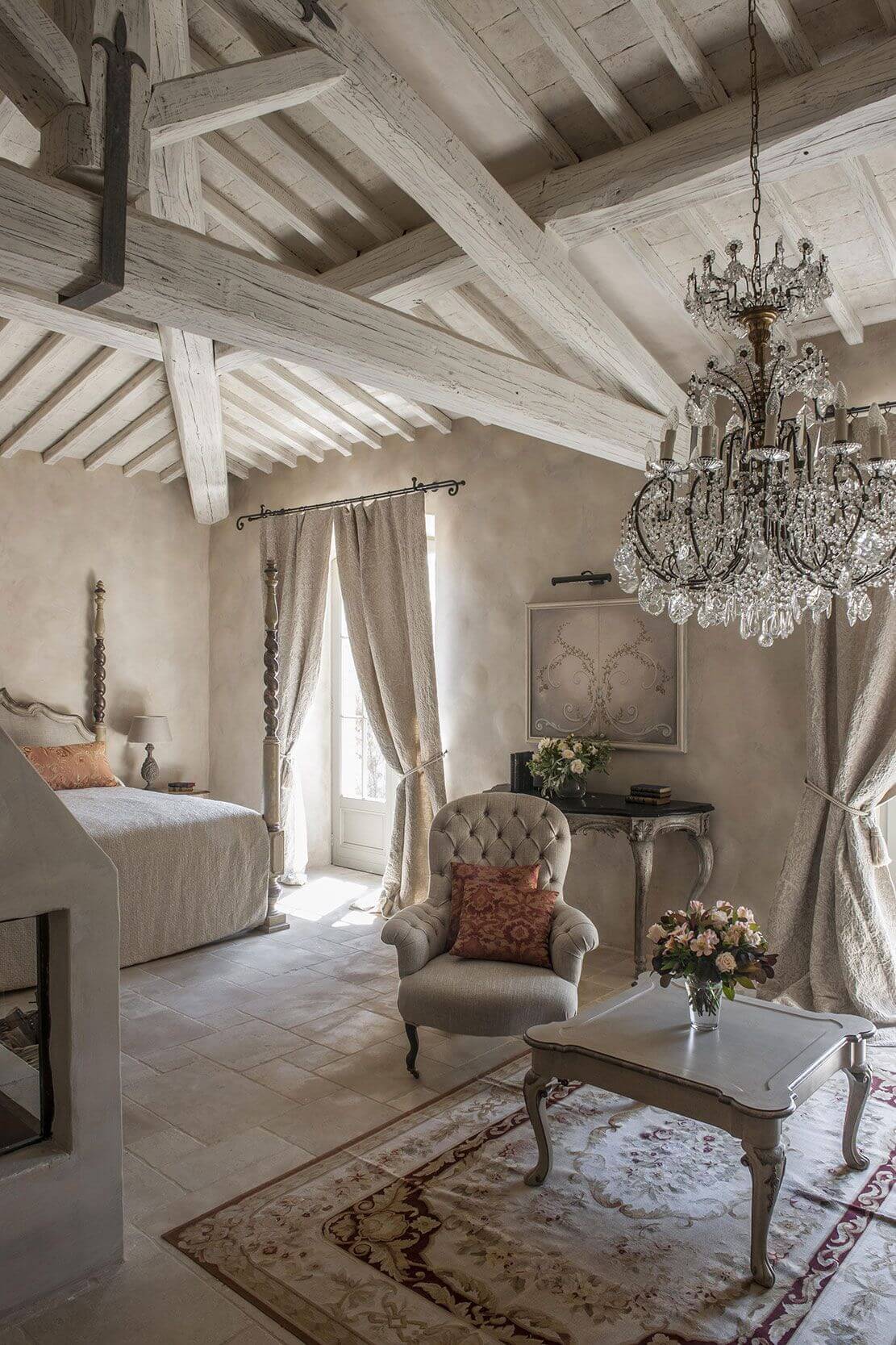 30 Best French Country Bedroom Decor
