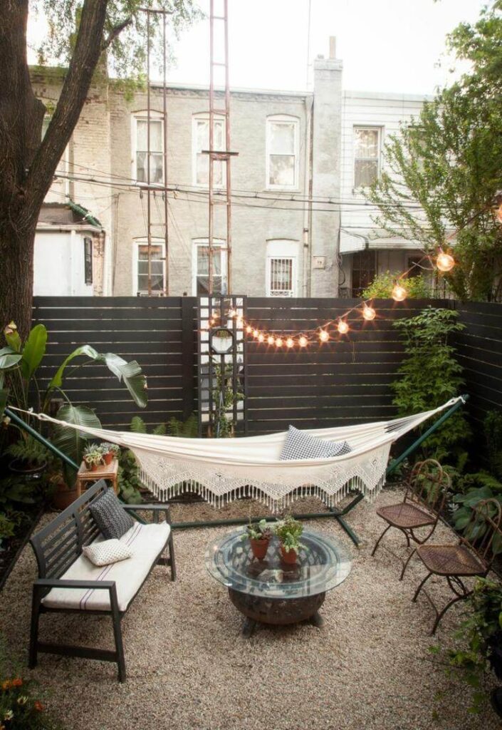 33 Best Outdoor Living Space Ideas and Designs for 2021