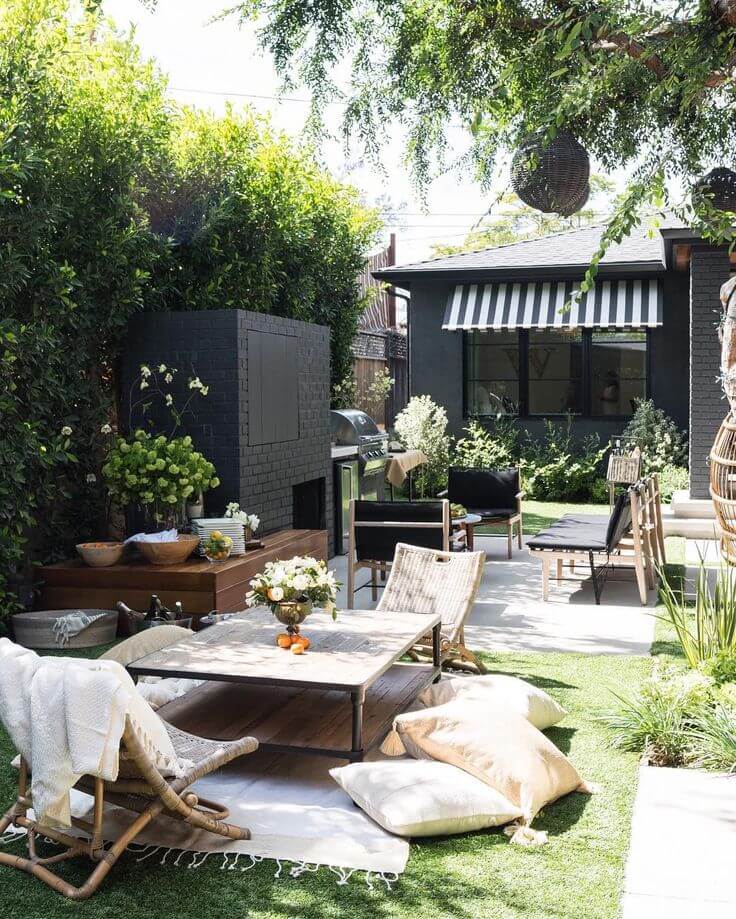 Inviting Outdoor Seating Arrangement with Low Tables
