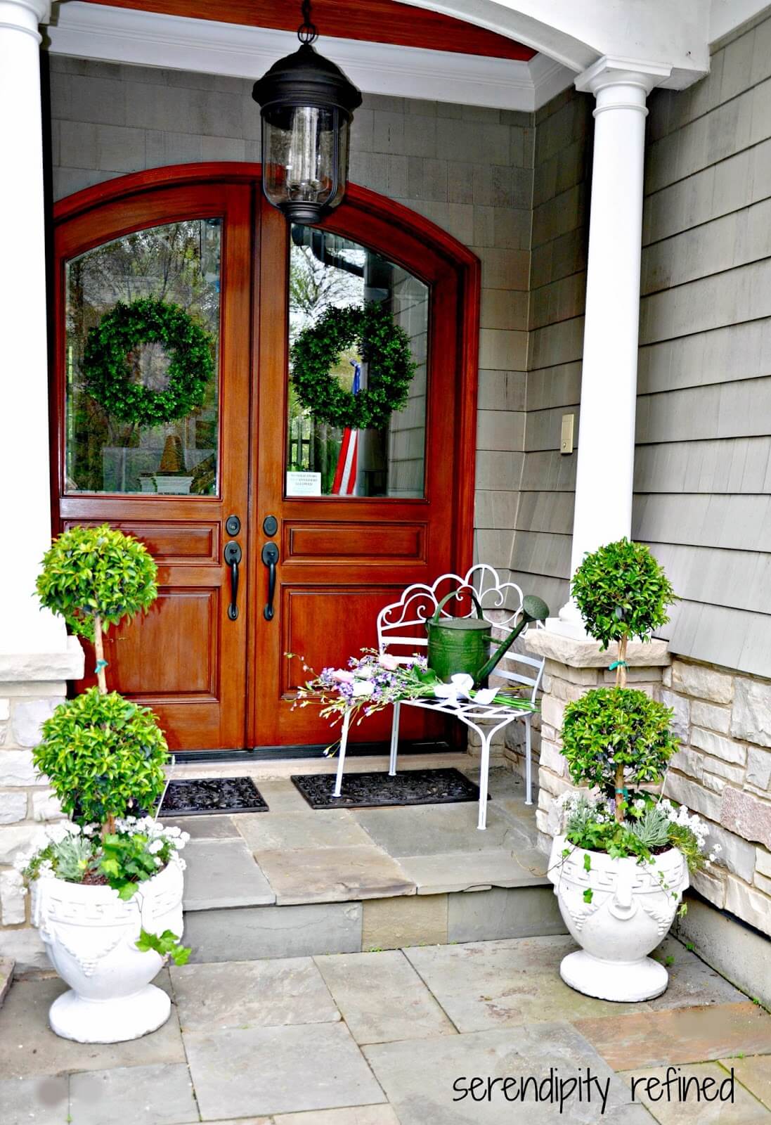 Topiary træer i Småfodede planter