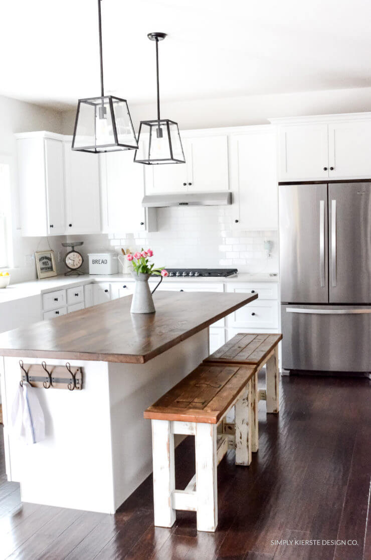 Make Your Own Farmhouse Kitchen Benches