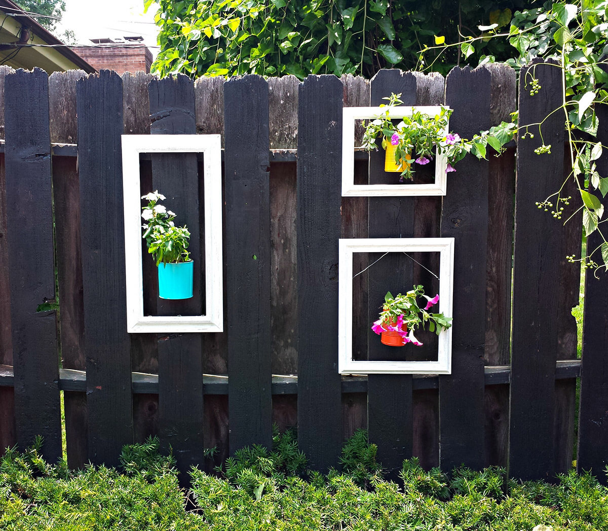 31 Best Garden Fence Decoration Ideas and Designs for 2023