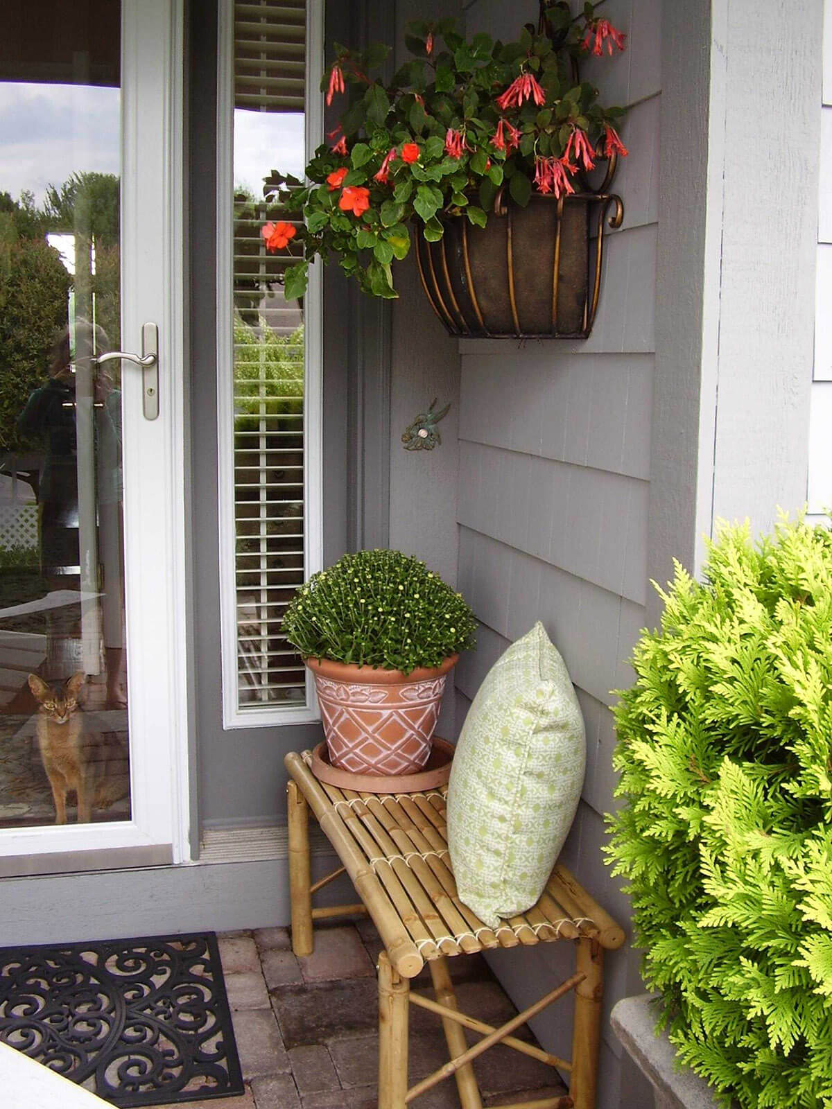 34 Best Porch Wall Decor Ideas and Designs for 2020