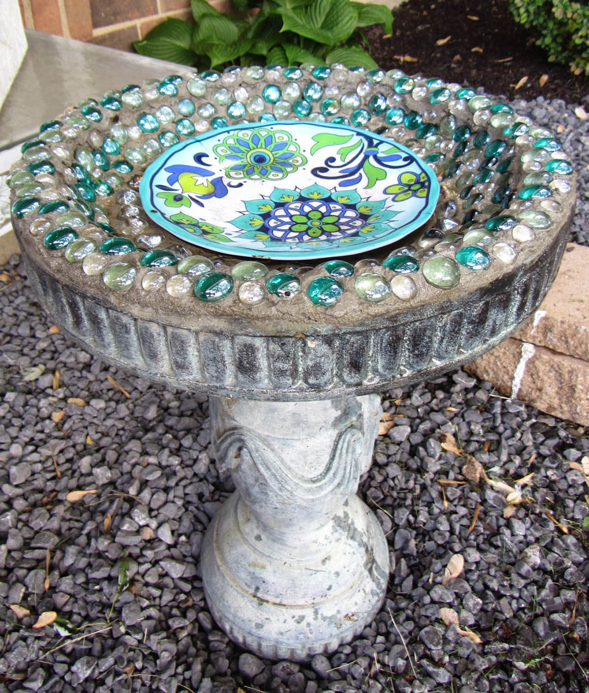 24 Best DIY Bird Bath Ideas and Designs for 2023