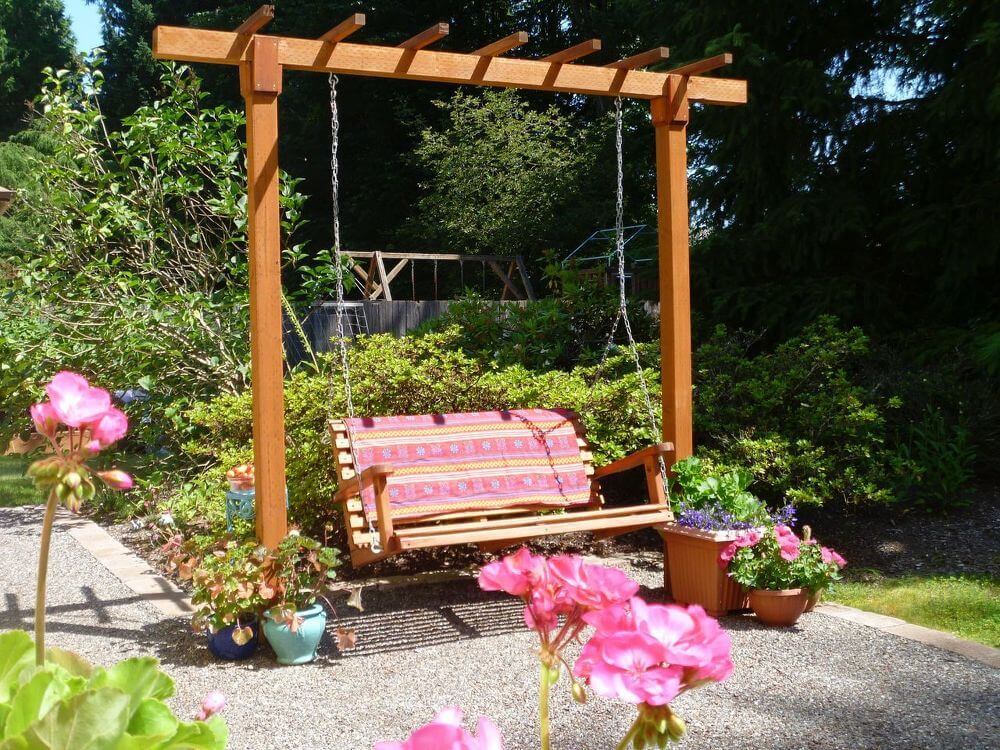 A Simple DIY Pergola Swing For Your Patio Homebnc