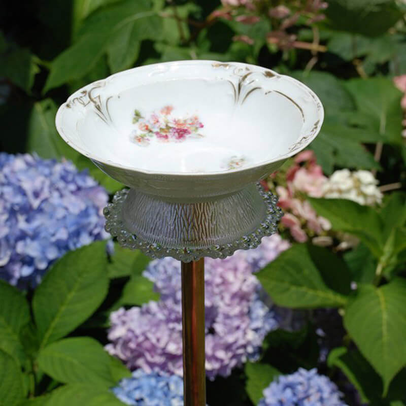 Pretty Vintage Dishes Used as a Bird Bath