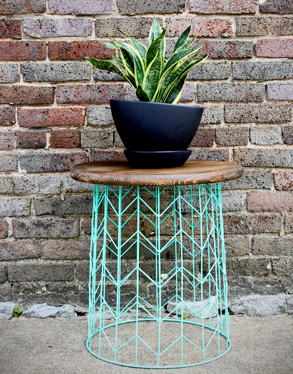 Hip Hand Painted Wire Basket Table