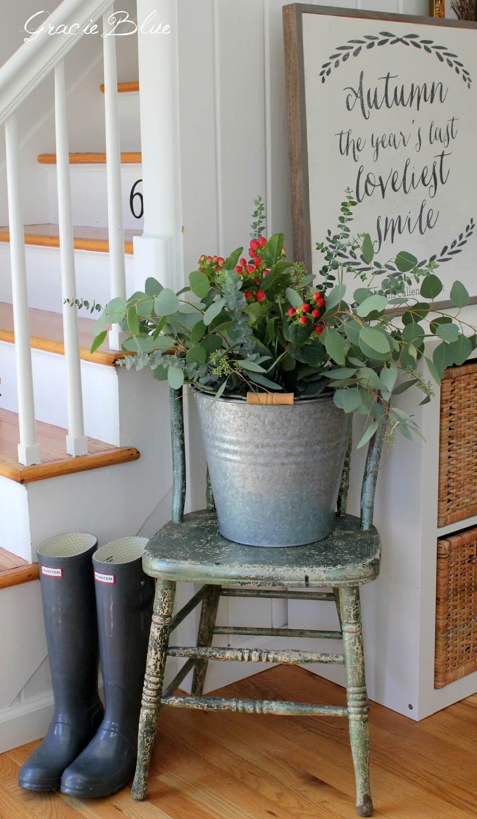  Farmhouse Wall Plant Decor with Simple Decor