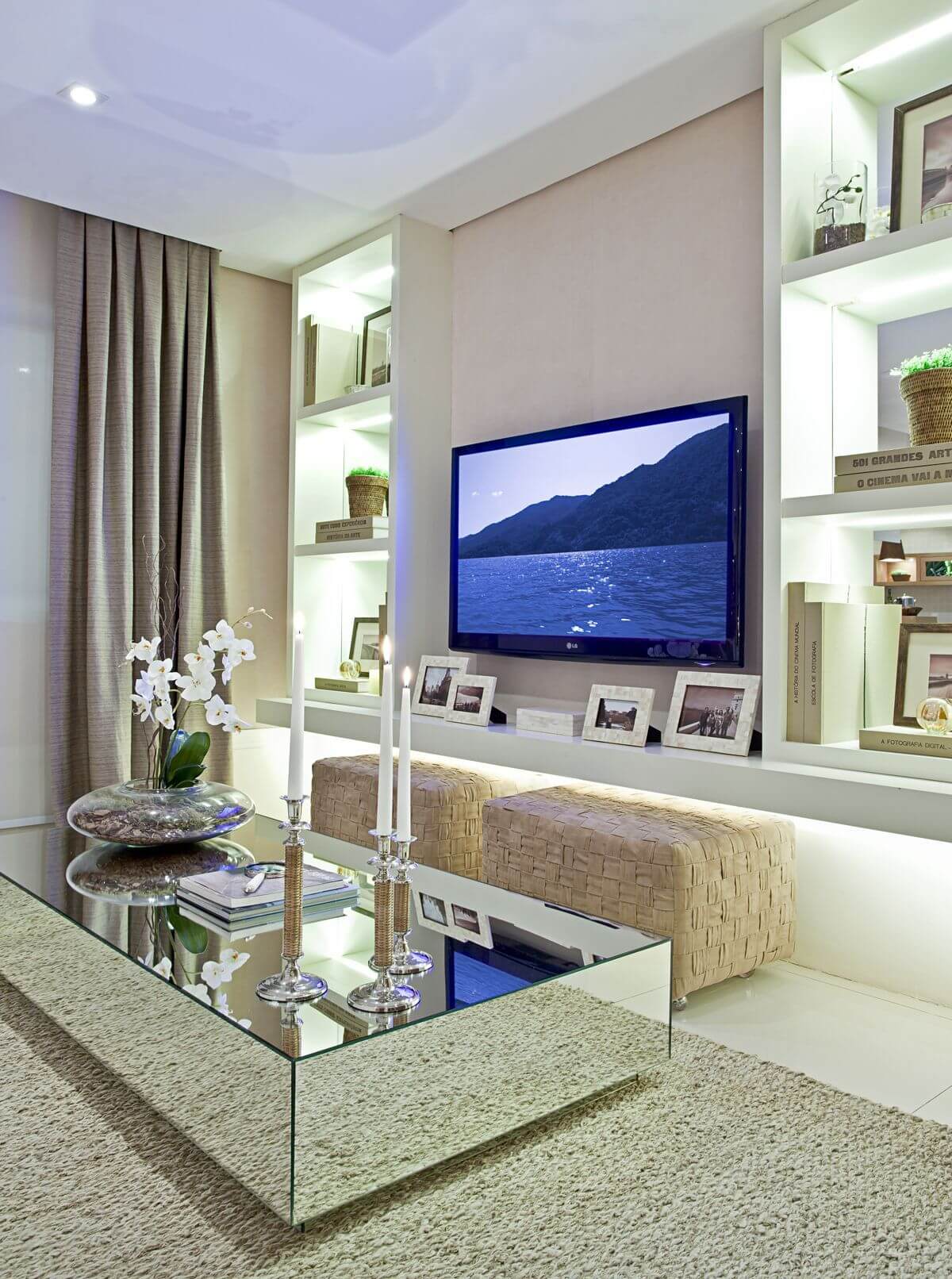 Small Space Tv Room Design : Small Tv Room Ideas Decorating Den