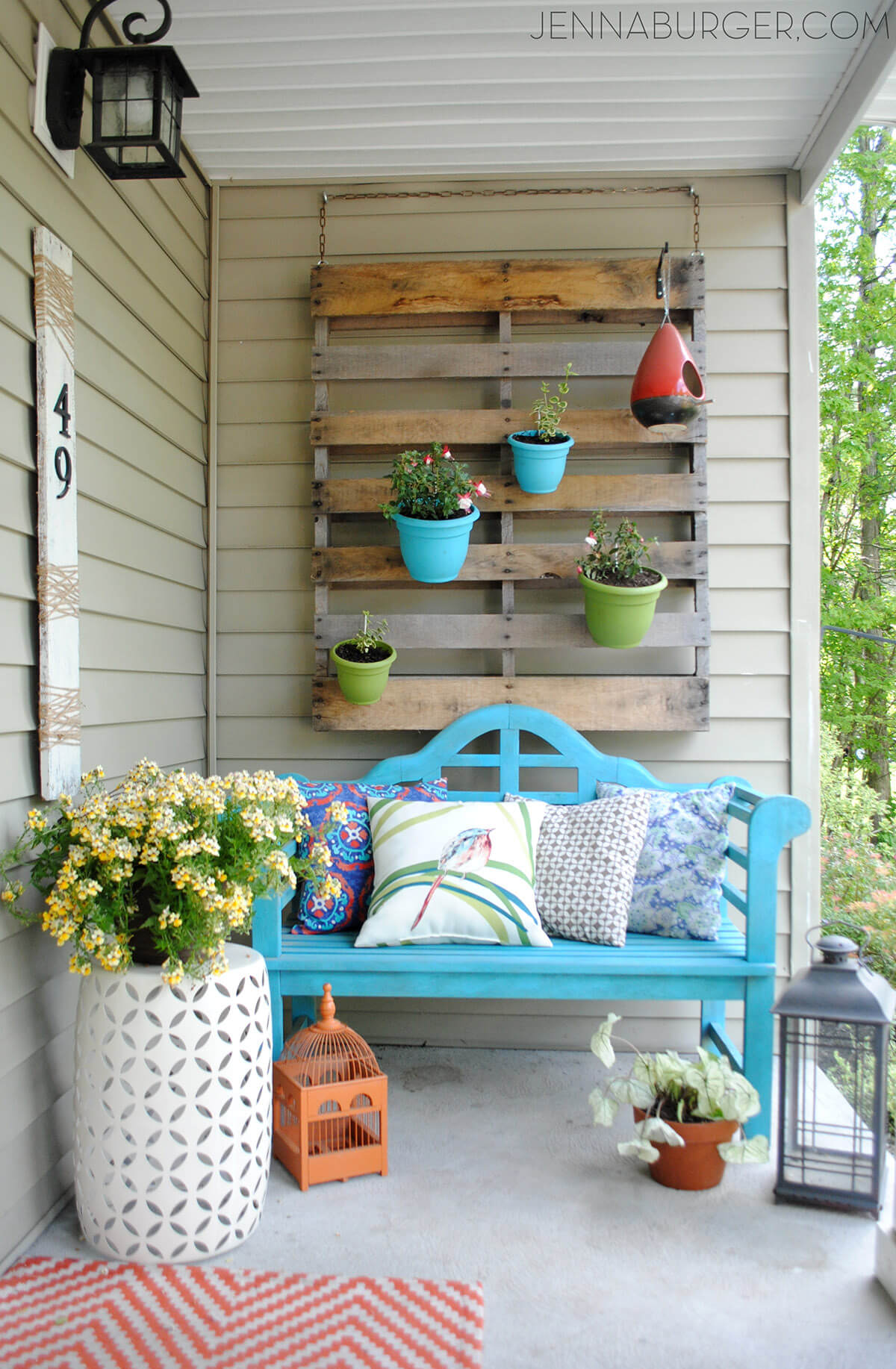 34 Best Porch Wall Decor Ideas and Designs for 2021