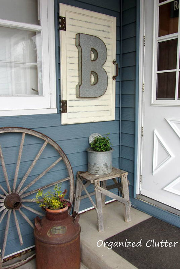 Repurposed Shutter with Name Initial