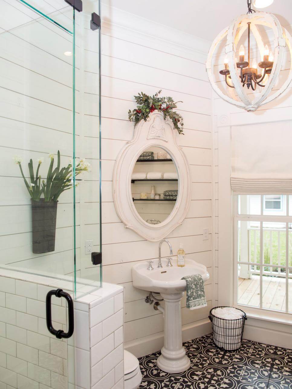 Oval Mirror with Pedestal Sink