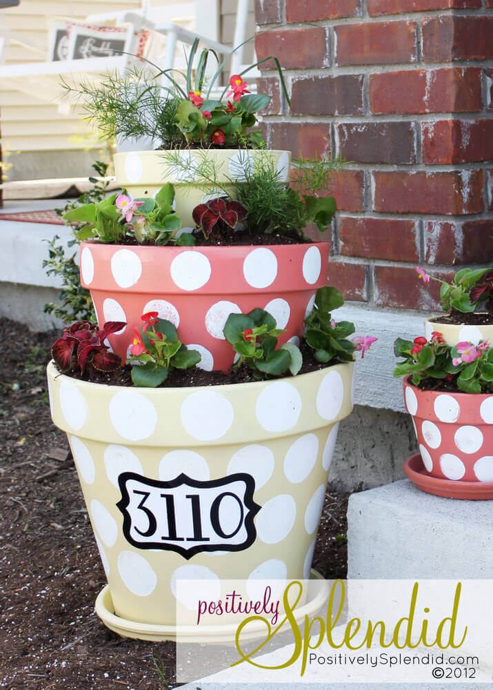 Nesting Pots Mark the House Number