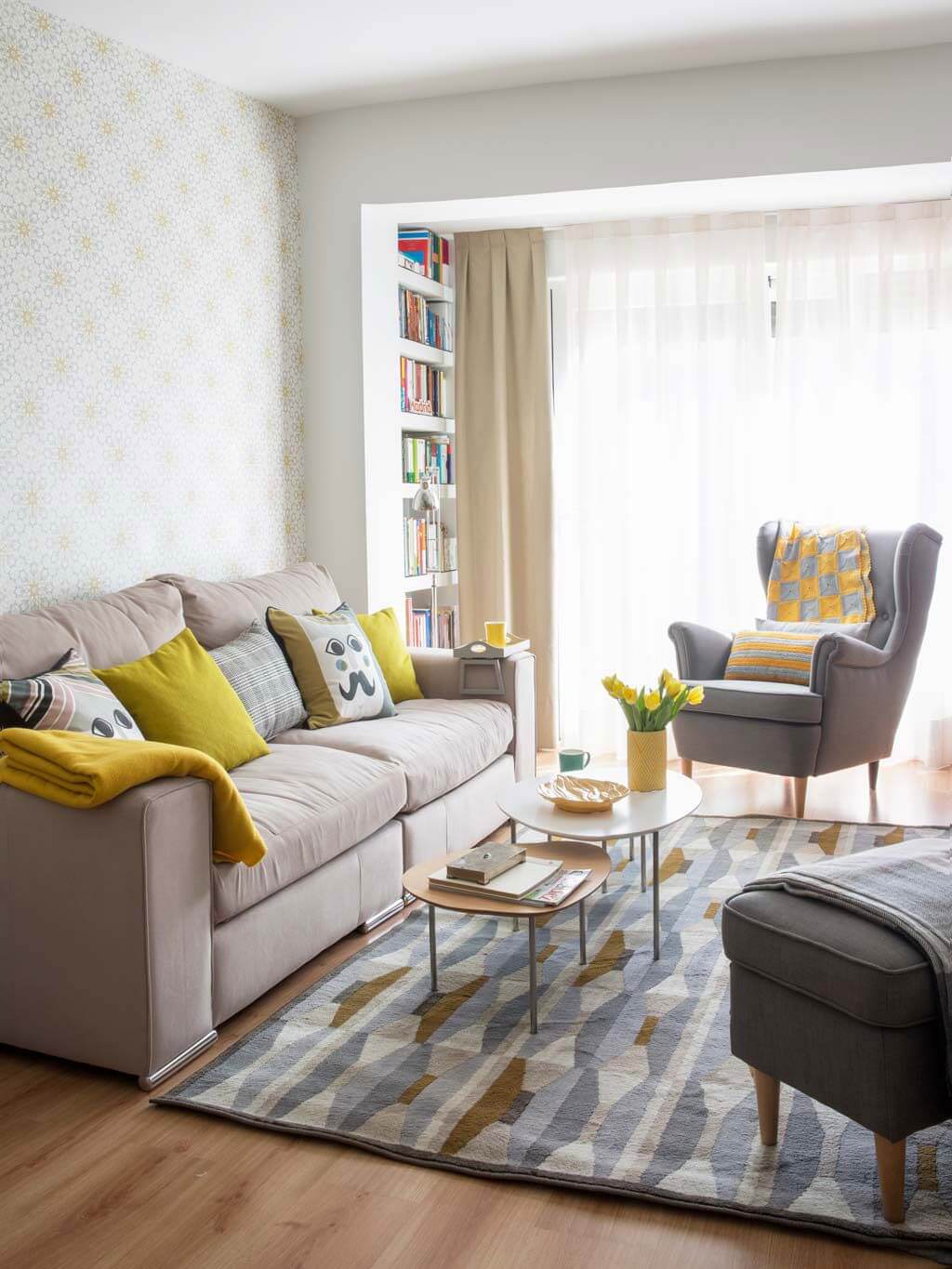 25 Best Small Living Room Decor and Design Ideas for 2020