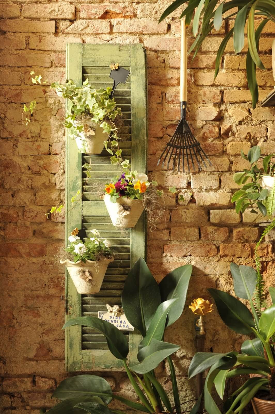 Wall Shutter Holding Flower Pots