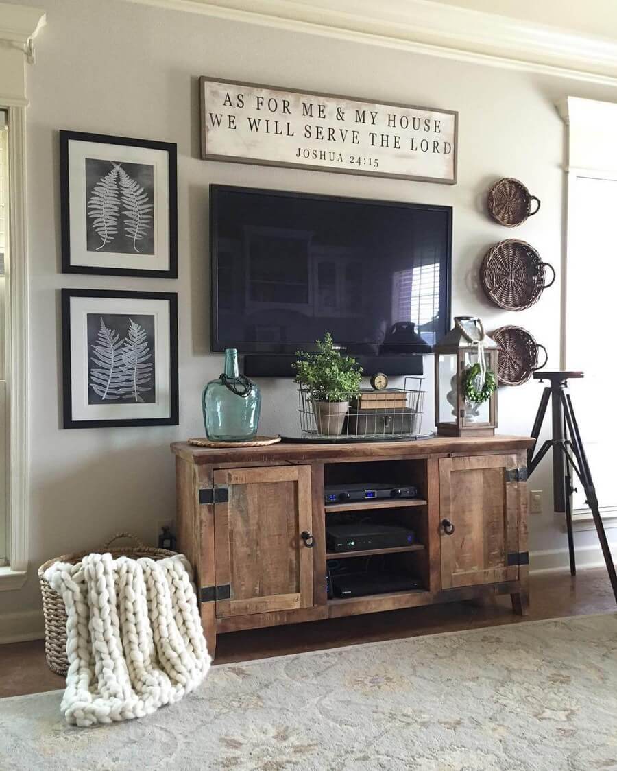 Inspirational Sign with Ferns and Baskets