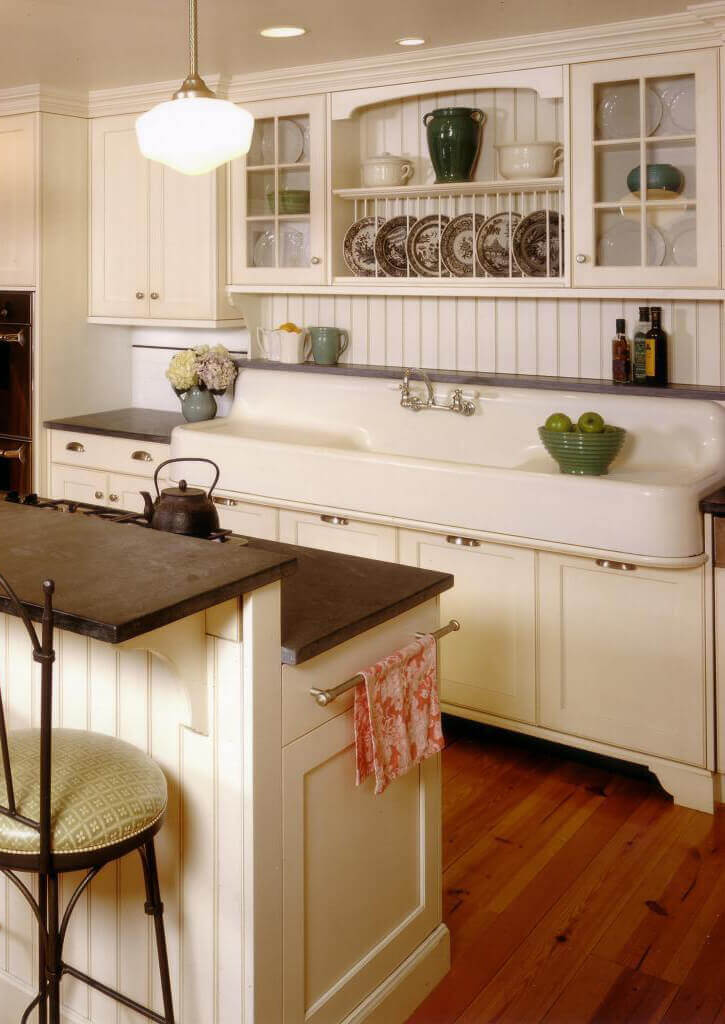 Farmhouse Sink with Triple Wide Sideboard