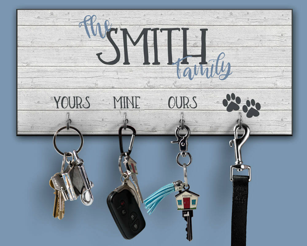 Customizable Family Entryway Key Hanger