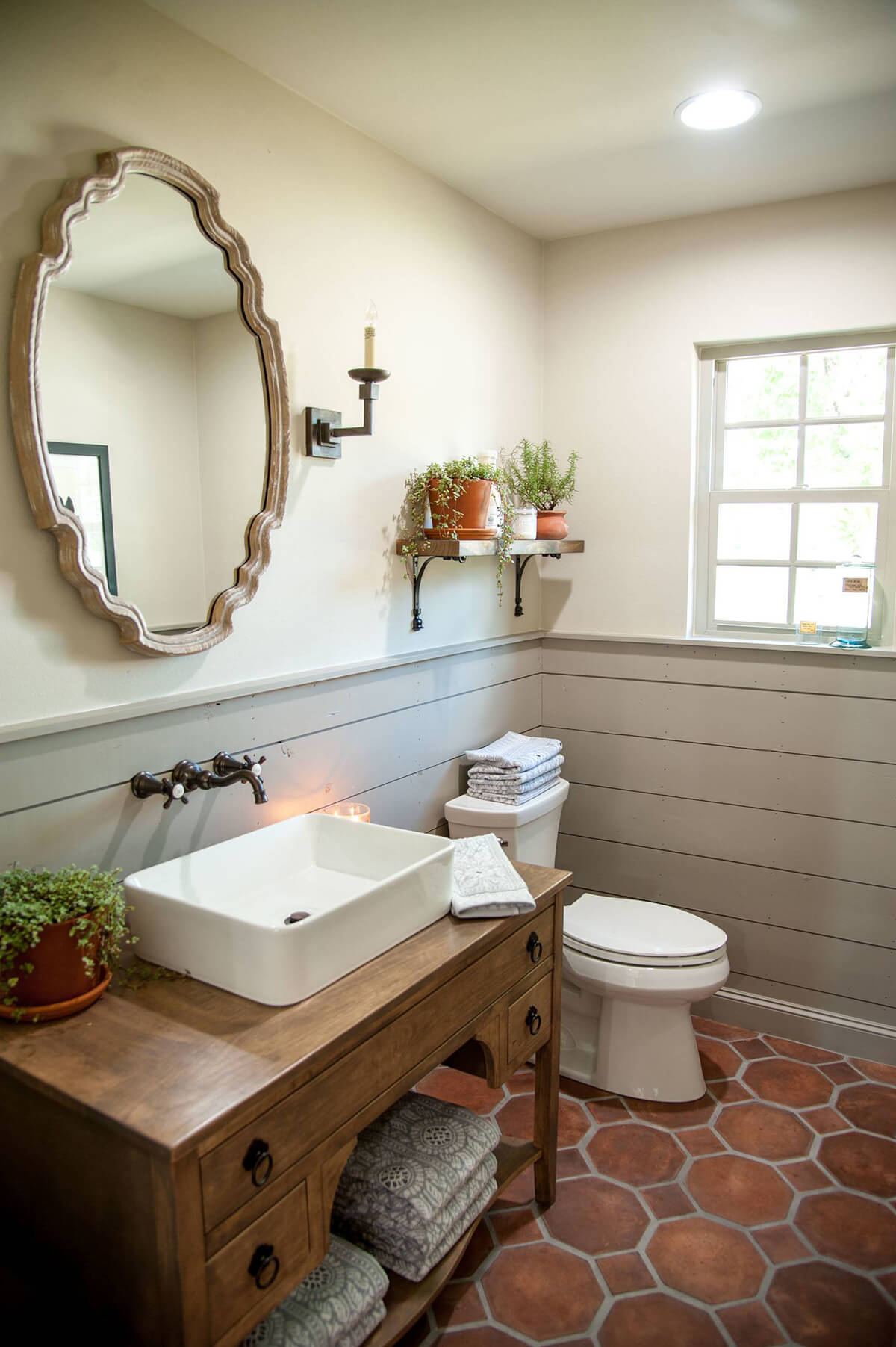 Bowl Sink Rustic Vanity with Storage