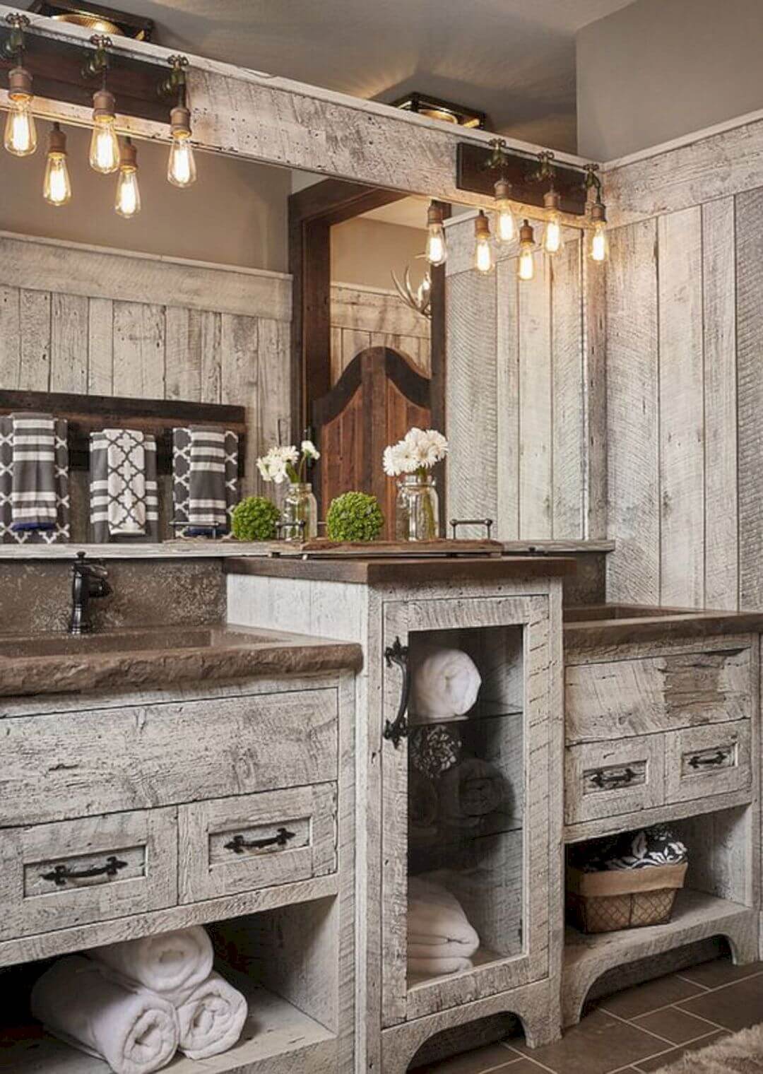 vanity vanities weathered badezimmer distressed homebnc rustikal industrial bain luxe kupaonski namjestaj mjeri masivni sweetyhomee kadinhayat homearchite montagne farmhousebathroom bathroomremodel